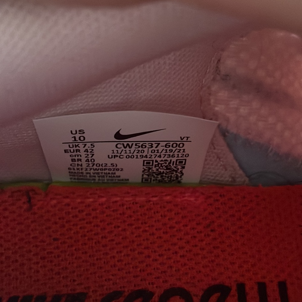Nike Renew running shoe - size 10 - Picture 2 of 4